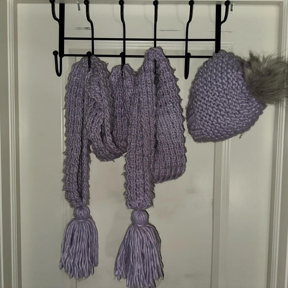 Never worn scarf and hat